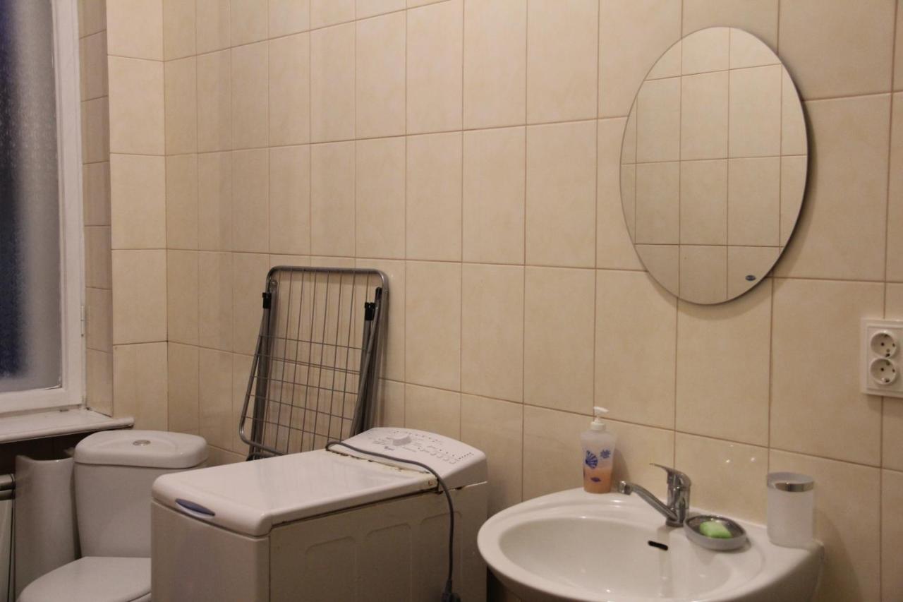 Apartments Domovik ,Kirilla I Mefodiya, 5 Mukaczewo Zewnętrze zdjęcie